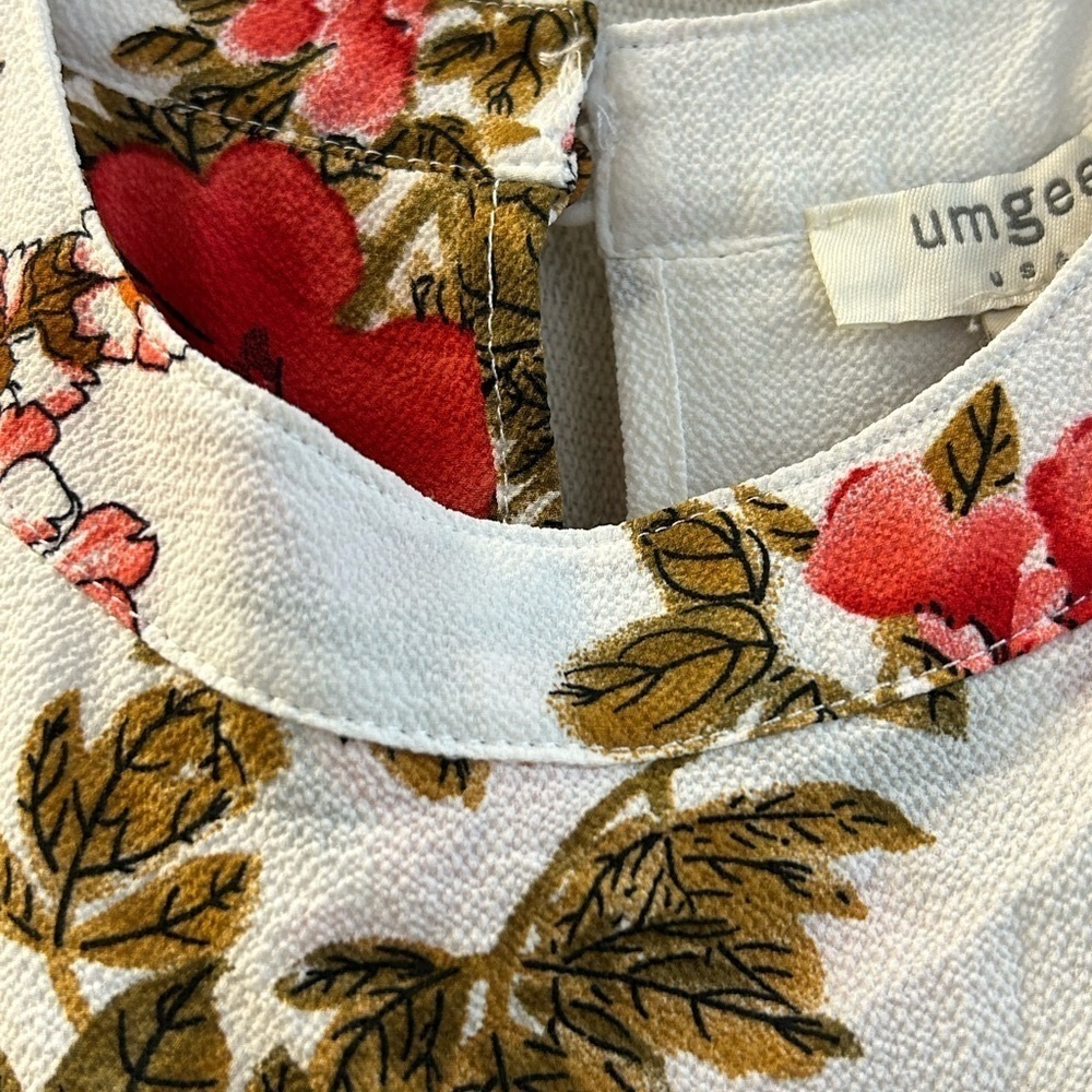Umgee /NWT/ Floral Print Sleeveless Romper with Keyhole Back Detail/ L - Picture 7 of 12